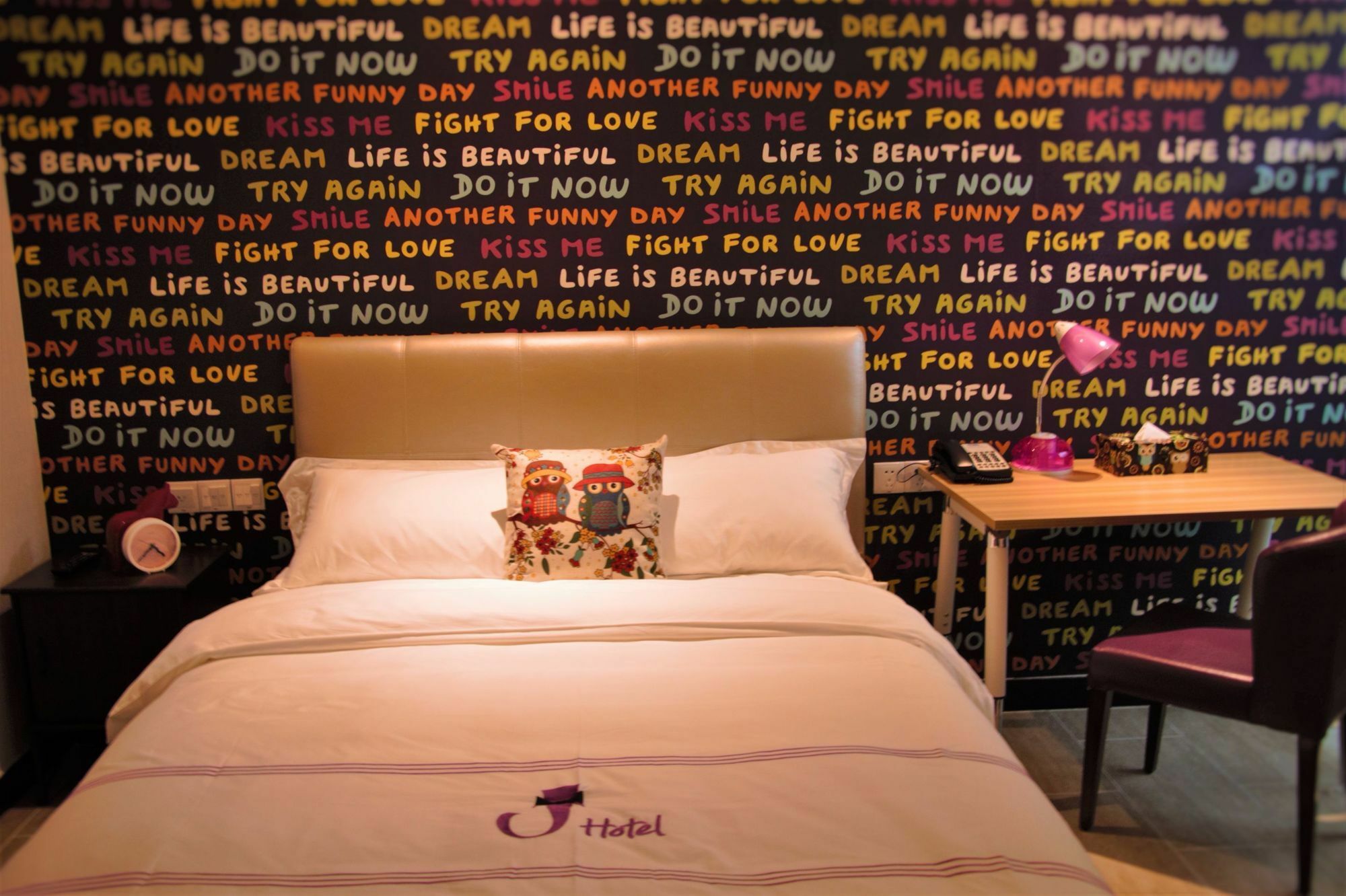 J Town Hotel Guangzhou