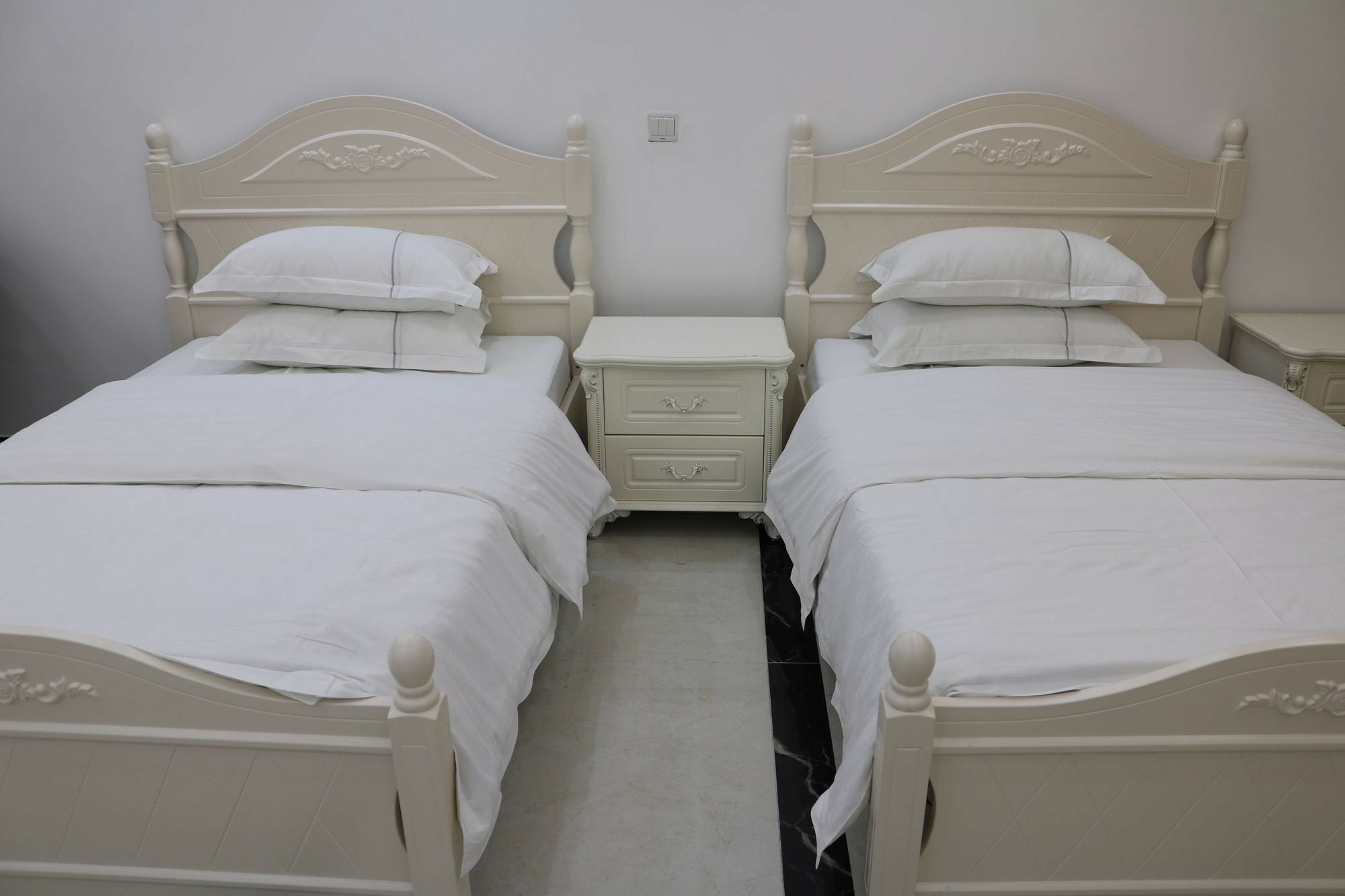 Hotel Waifiden Haizhu Square Branch 2*