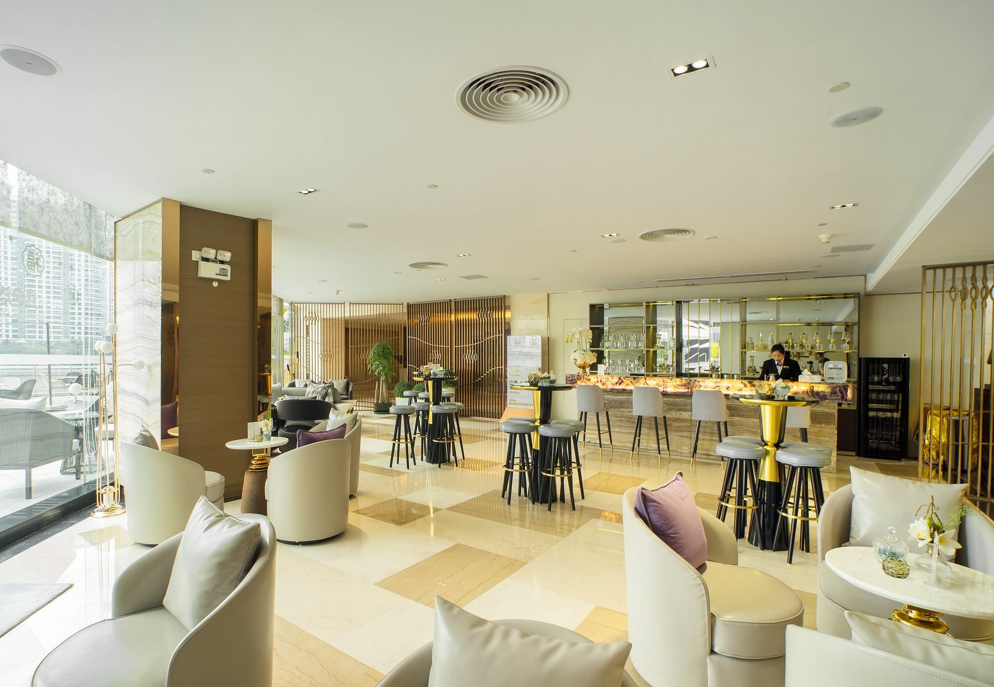 Nomo The One Riverside Hotel 3*