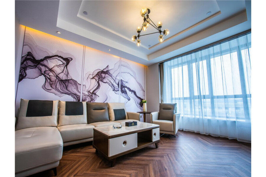 Metropolo Jinjiang Hotel 2*