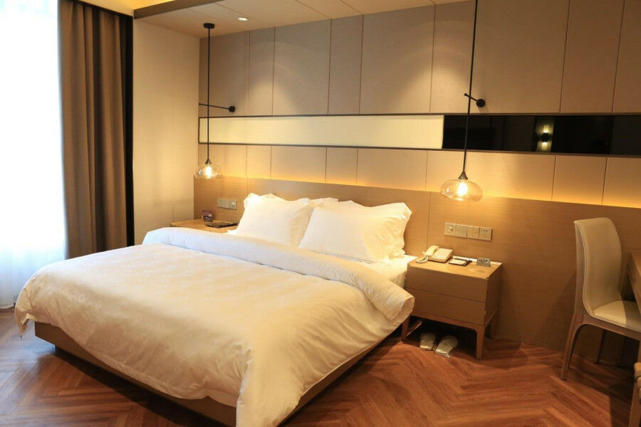 Metropolo Jinjiang 2*