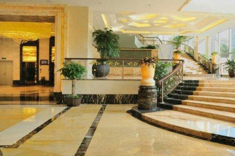 Hotel Pioneer