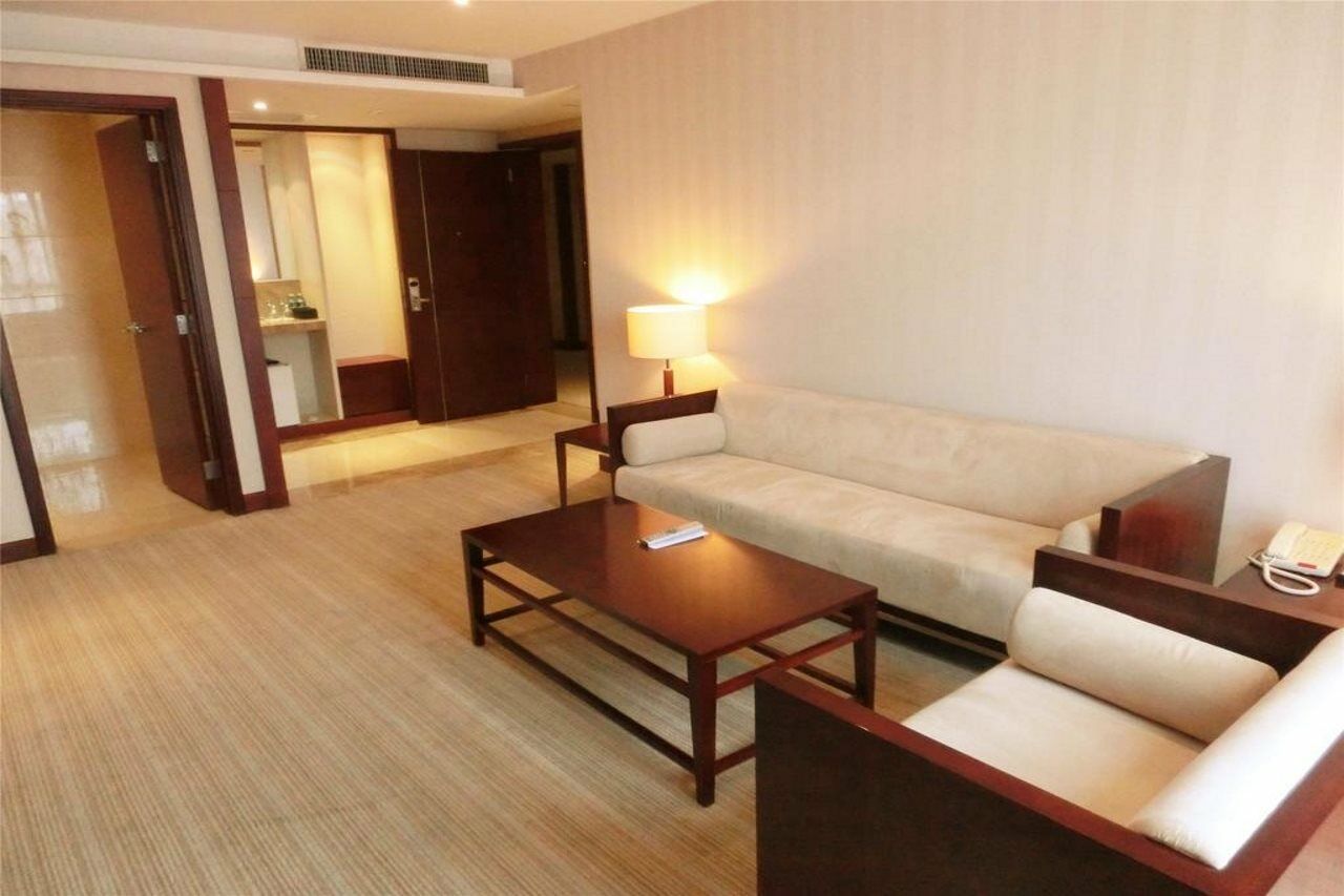 Baiyun International Convention Center Hotel 5*