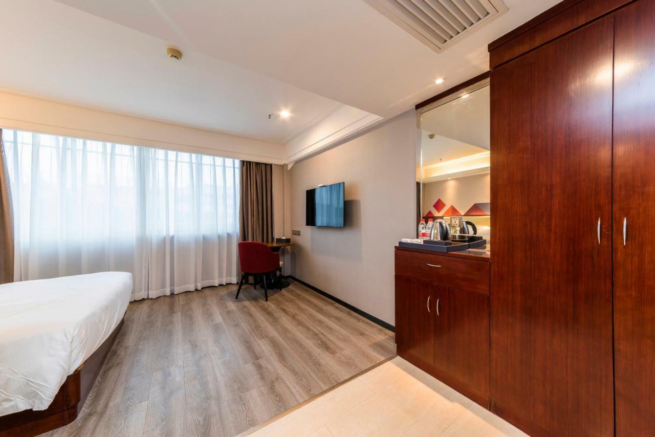 Boman Hotel 3*