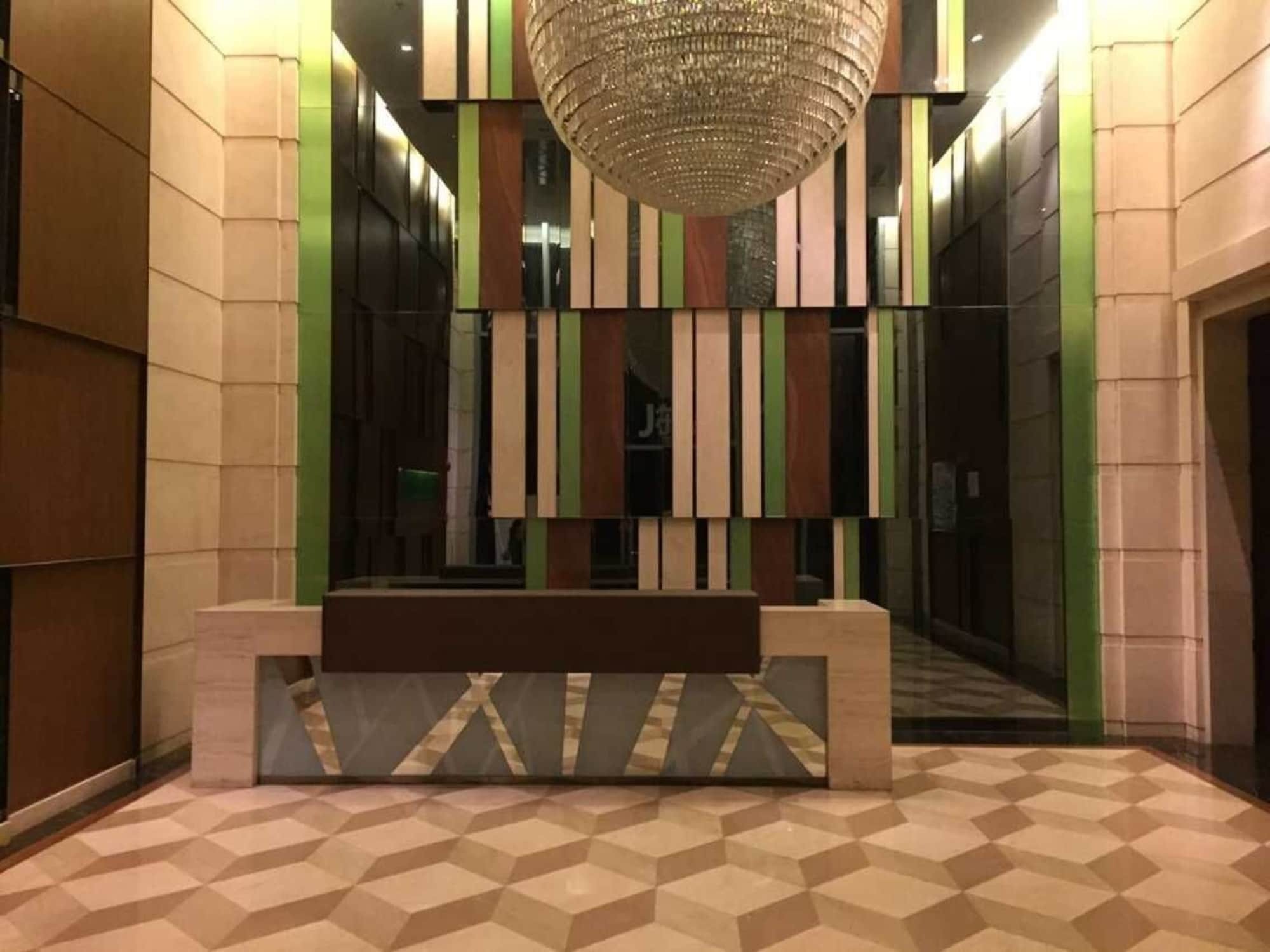 Jiaxin Business Apartment