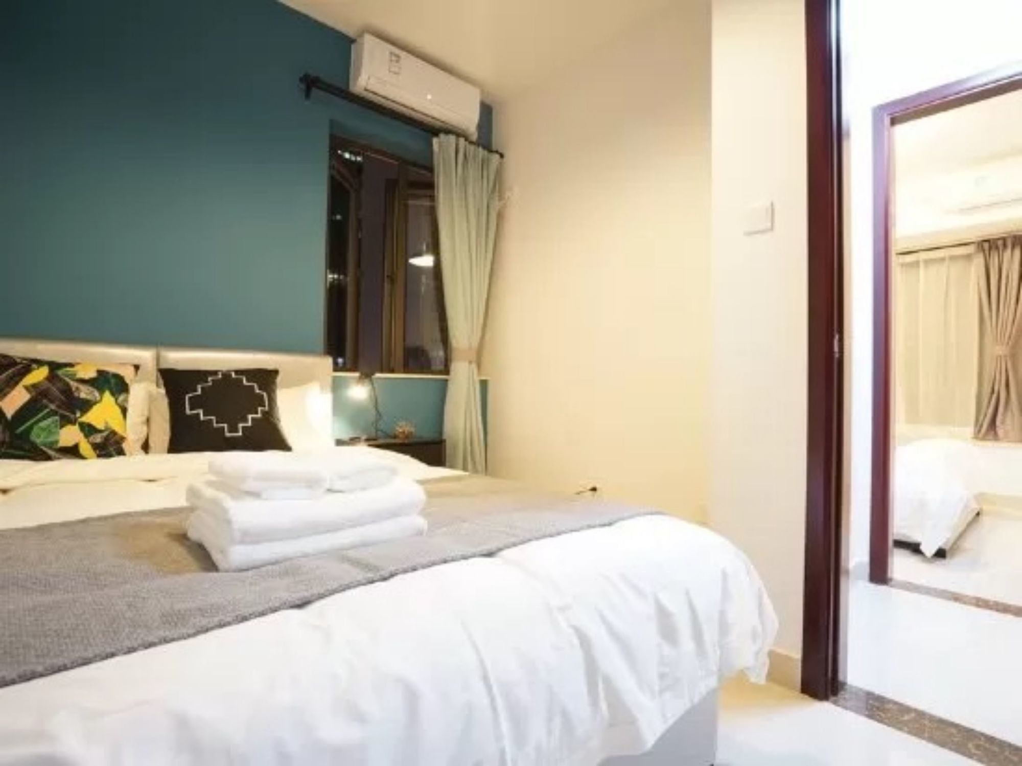 Yea Talent Zhu Jiang New Town Apartment *