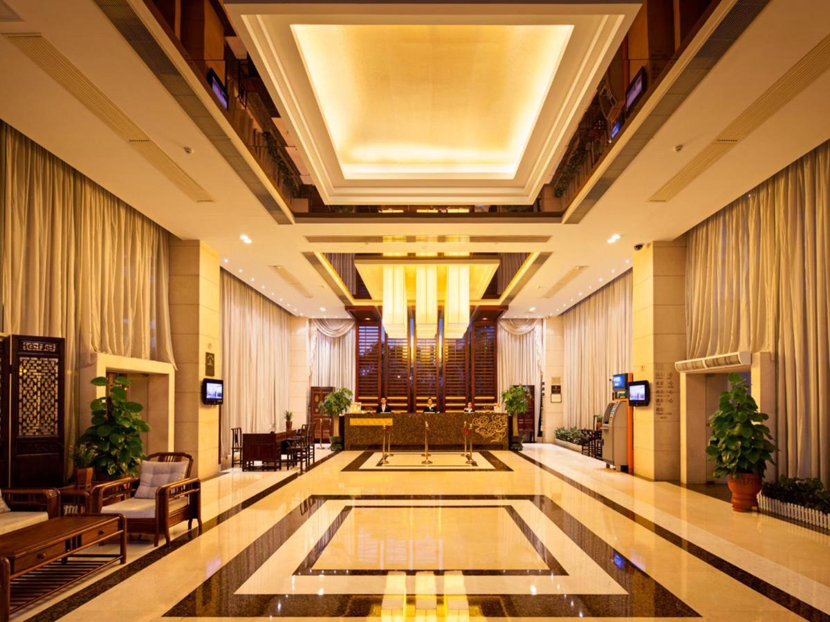 Landmark International Science 4*