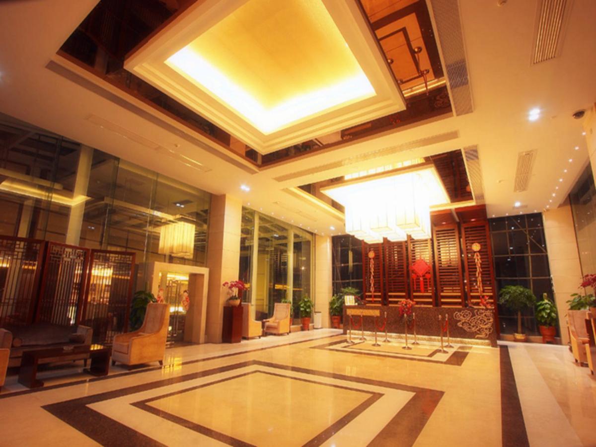 Landmark International Science 4*