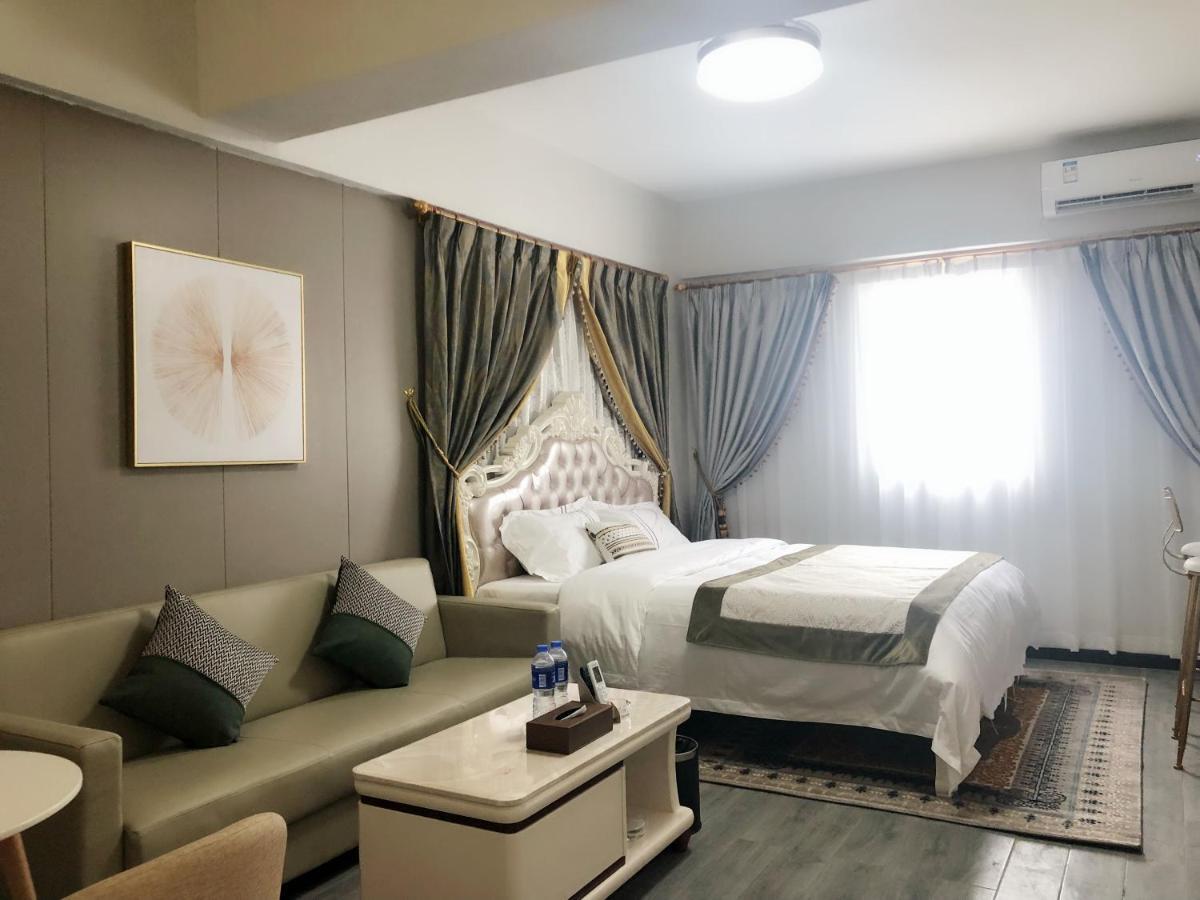 Linghu Mansion Ruide - Huanshi Road Xiaobei Metro Station Apartment *