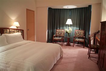 Rosedale & Hotel