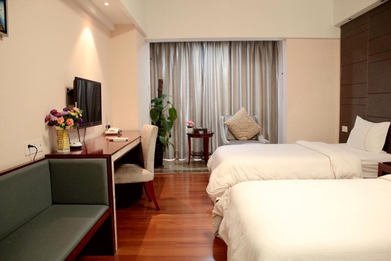 Victory Aparthotel 2*