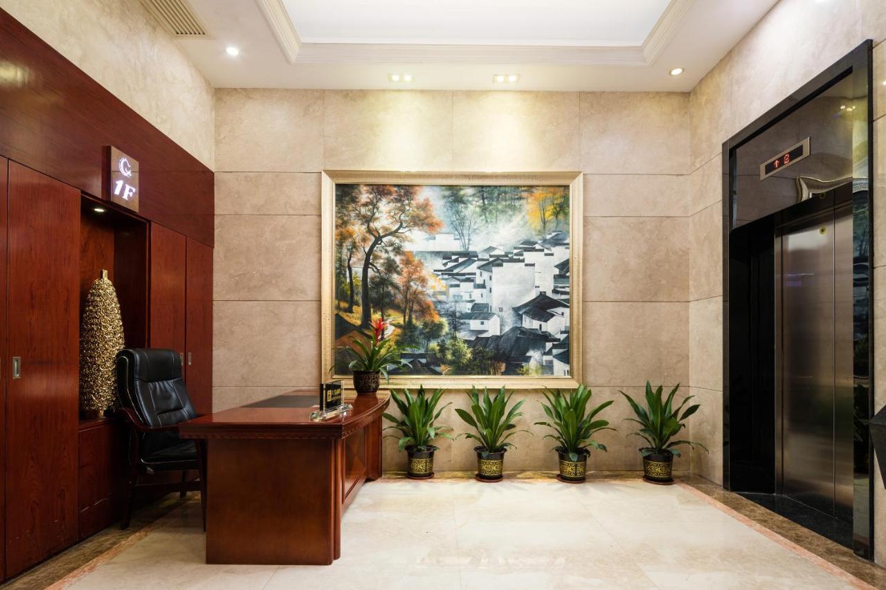 Gorgeous Hotel