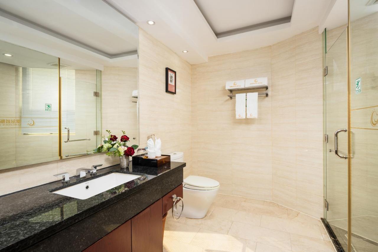 Hotel Gorgeous 4*