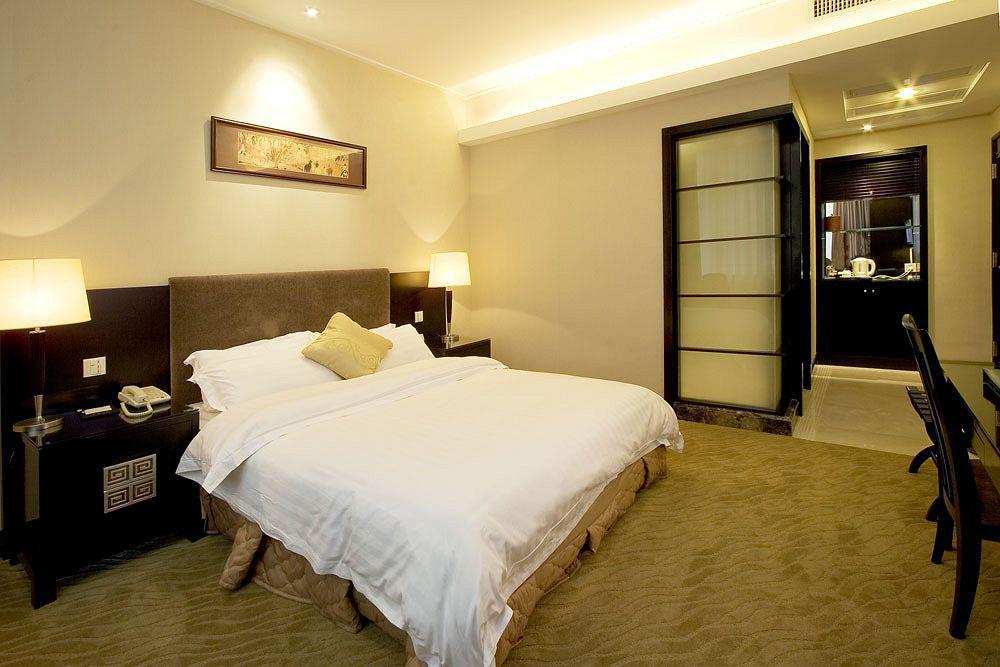 King Garden Hotel 3*
