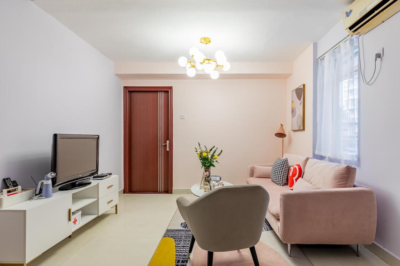 Haizhu District, Hacun Metro Station-guangzhou Tower -locals Apartment-00185200 Apartment