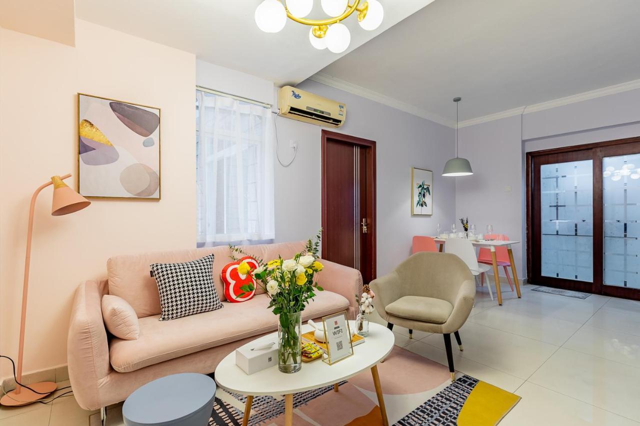 Haizhu District, Hacun Metro Station-guangzhou Tower -locals Apartment-00185200 Apartment Guangzhou