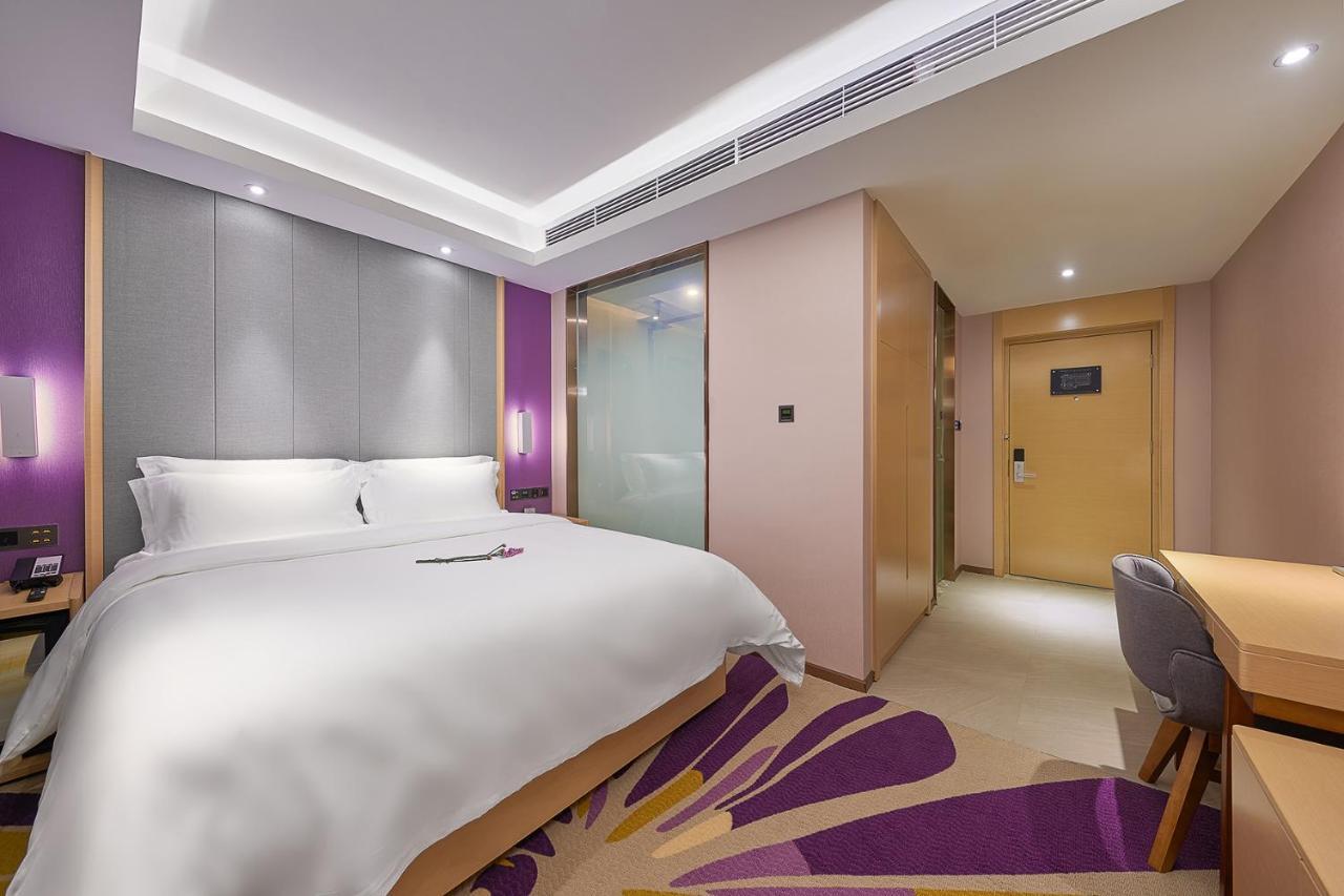 Hotel Echarm International Baiyun International Airport Huadu Plaza Branch - Free Deliver Service To Baiyun International Airport & Free Deliver Service To Fair Complex During Fair Period Guangzhou