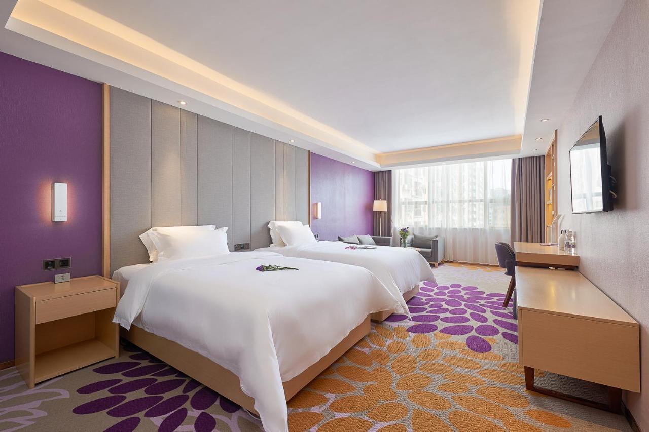 Hotel Echarm International Baiyun International Airport Huadu Plaza Branch - Free Deliver Service To Baiyun International Airport & Free Deliver Service To Fair Complex During Fair Period