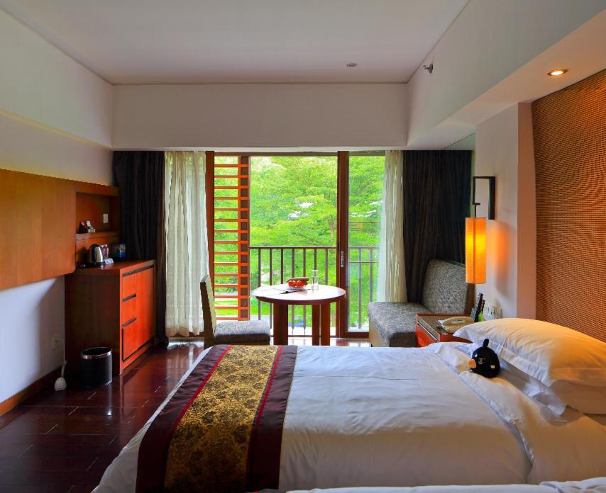 Baiyun Lakeside 4* Guangzhou