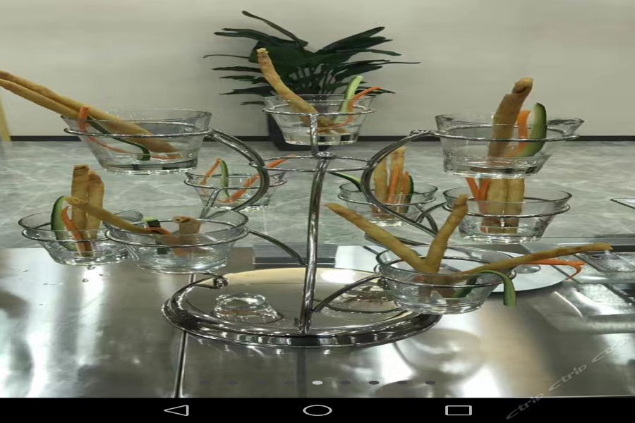 Hotel Seaman 4*
