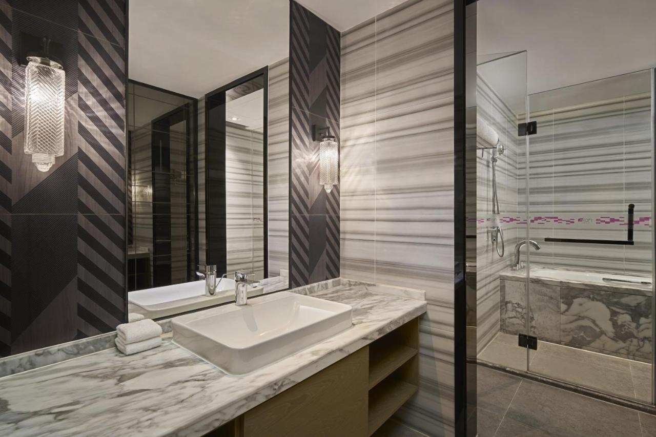 Aloft Tianhe Hotel Canton