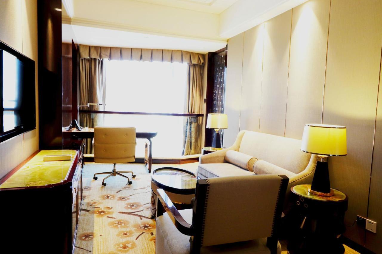 Estandon Hotel 5*