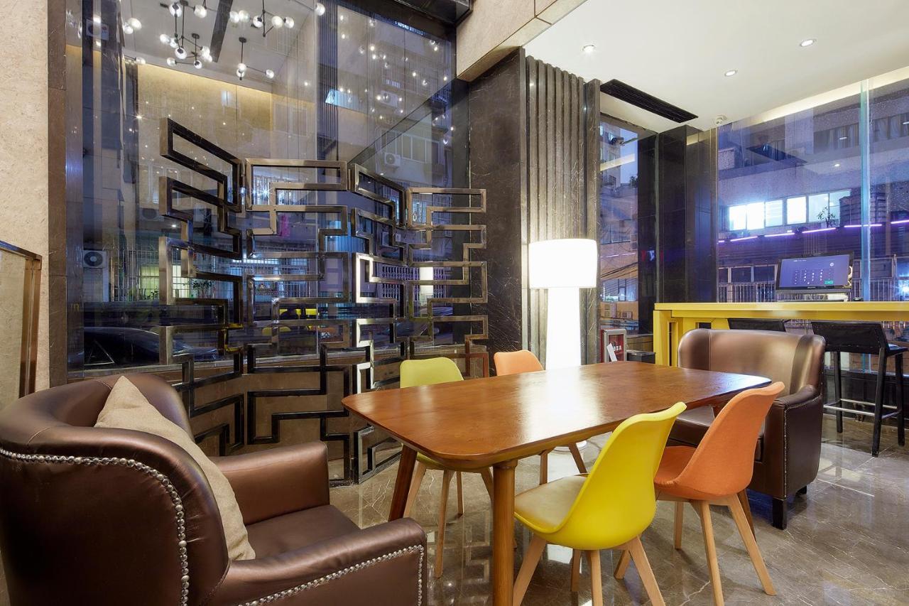 Insail -huanshi Road Taojin Metro Station Guangzhou- Free Shuttle Bus For Fair 4*