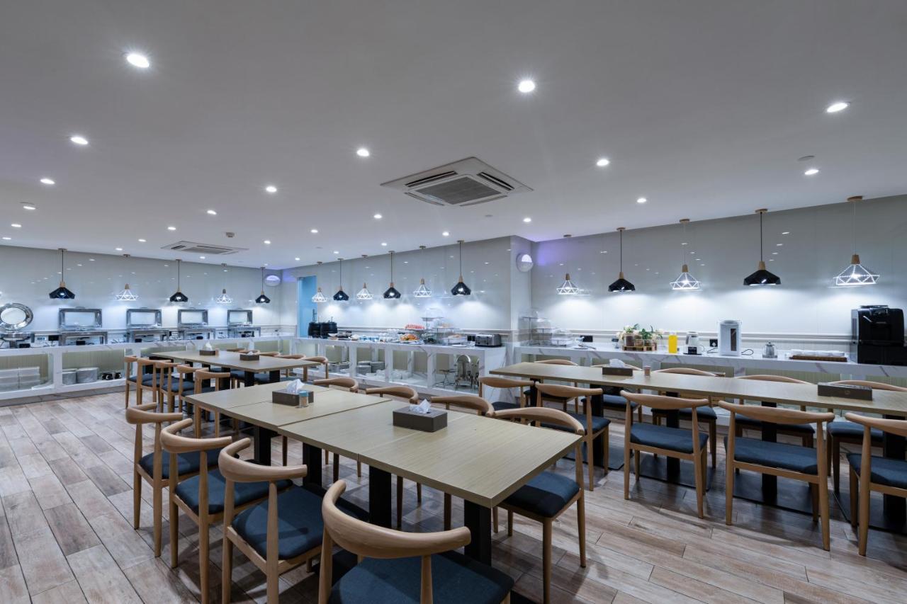 Yimi Mix International Apartment 4*