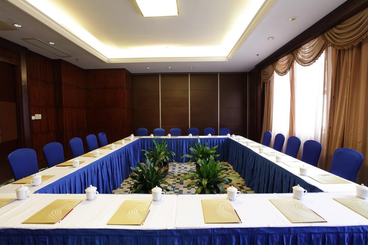 Hotel Grand Royal 4*