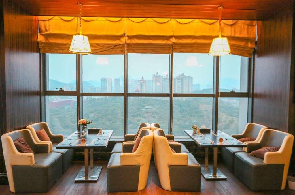 Hotel Easco
