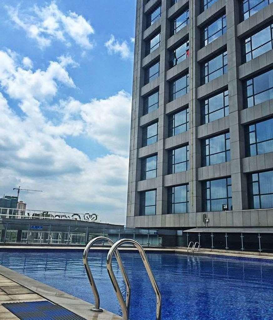 Easco Hotel