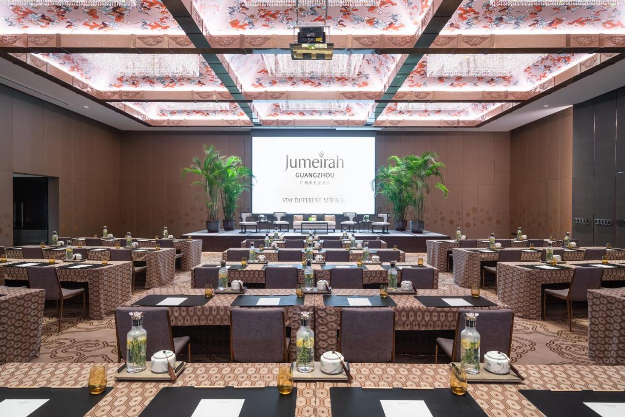 Jumeirah Guangzhou-complimentary Shuttle Bus To Fair Complex 5*
