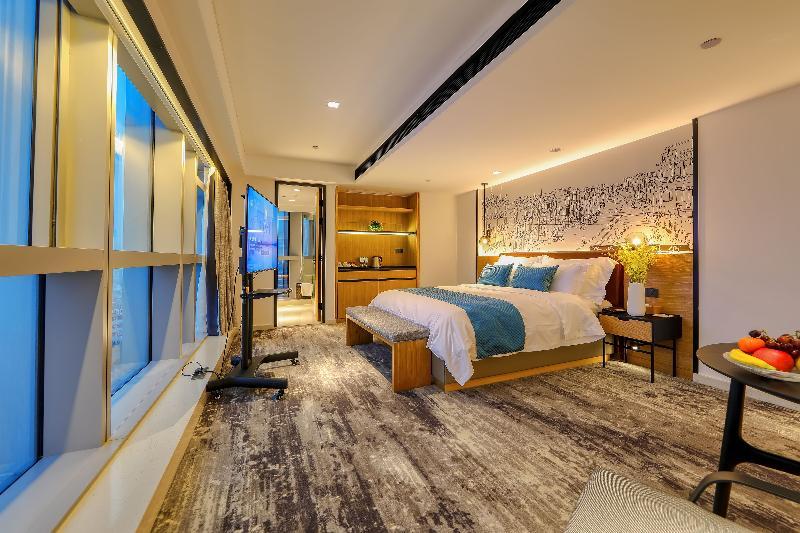Hotel Longuu
