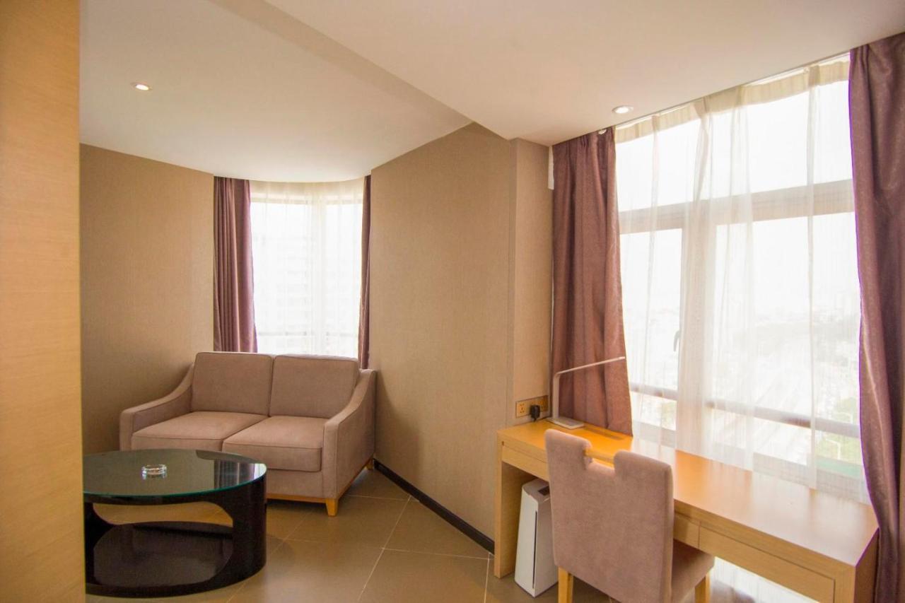 Lavande Hotels-guangzhou Financial Chepi Metro Station *