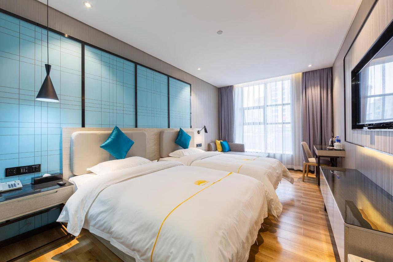 Warm Yes Business Hotel