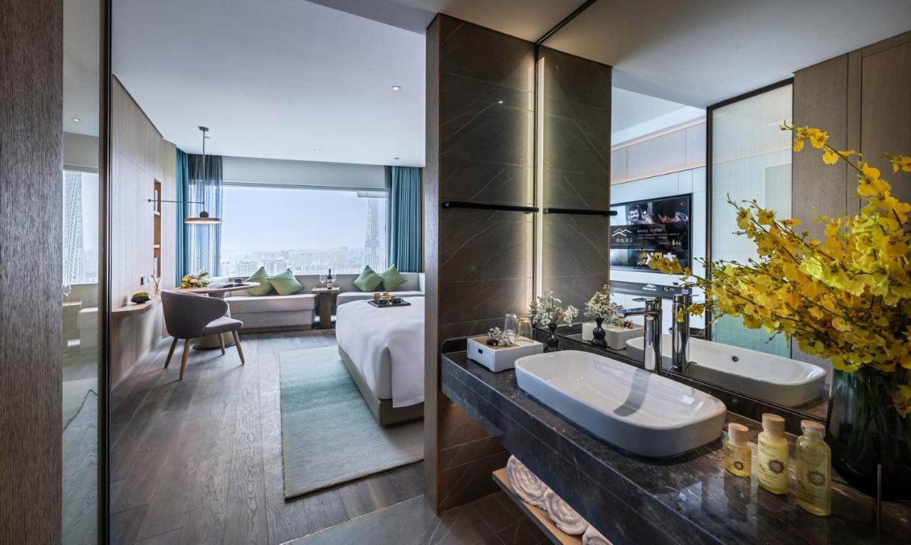 Hotel Elegant 5*
