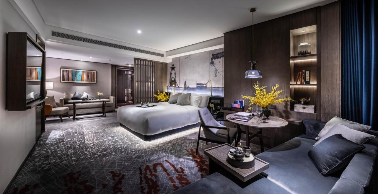 Elegant Hotel