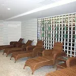 Junyi Sunshine Hotel