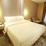 Lavande Hotel