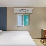 Aimo Hotel