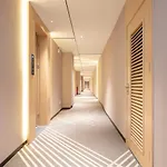 Chaoman Hotel -Guangzhou Shijing City Plaza Xiaoping Subway Station