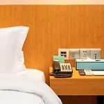 Xana Lite Hotel - Guangzhou Fangcun Huadiwan Metro Station