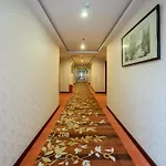 Pa Zhou Plaza Hotel
