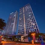 Yicheng Pazhou Poly World Trade Centre Apartment