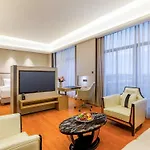 Guangzhou Southern Airlines Pearl Airport Hotel-Canton Fair Free Shuttle Bus