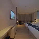 Echarm Hotel Guangzhou Gangding Metro Station Jinan University