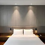Elong Etang Hotel Guangzhou Baiyun Airport Renhe Railway Station