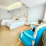 Mihua International Apartment