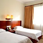 Pa Zhou Plaza Hotel