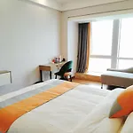 Ht Legend Hotel Changgang Metro Station Exit F -Direct To Canton Fair